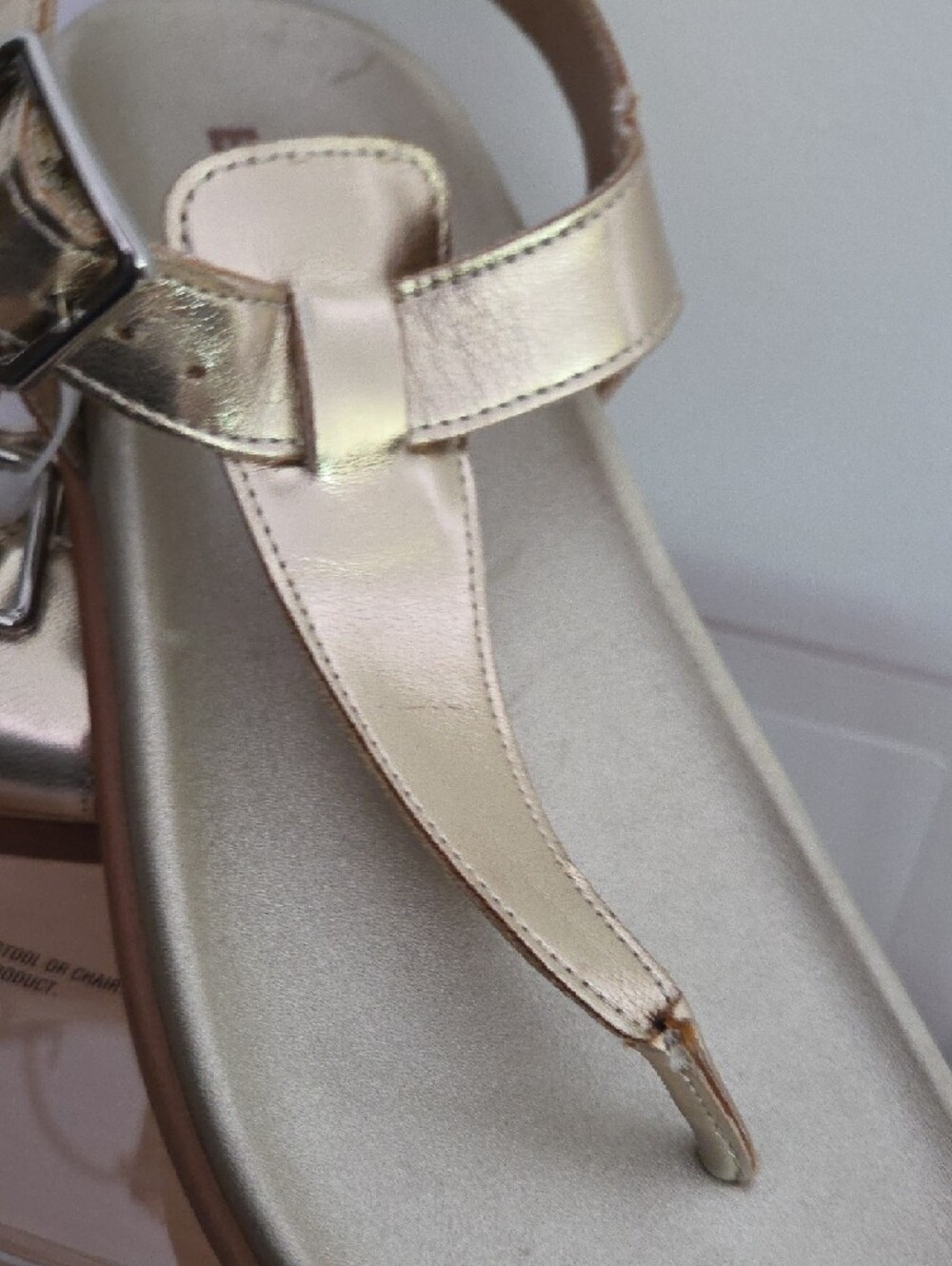 Women’s Metallic Gold Thong Sandals with Buckle Strap, Size 8 - Picture 3 of 5